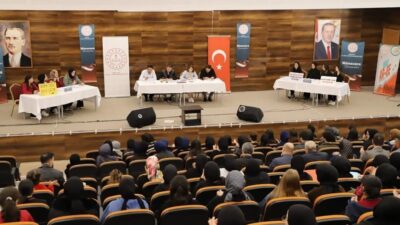 Bayburt İl Milli Eğitim Müdürlüğü tarafından düzenlenen Liseler Arası Münazara