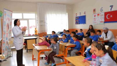 Sağlıklı Çocuk, Sağlıklı Gelecek Projesi kapsamında öğrencilere yönelik sağlık eğitimleri