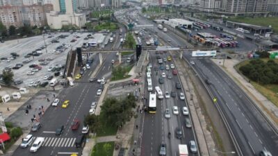 Kurban Bayramı tatili öncesi İstanbul dışına çıkmak isteyenlerin yola çıkmasıyla