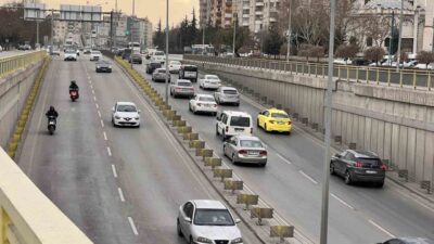 Bayram tatili için yola çıkma planı olan ve yolculuğa başlayan