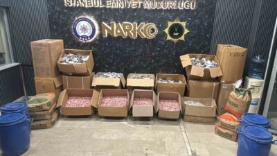 Bakırköy Cumhuriyet Başsavcılığı koordinesinde, 2 ilçede polis ekiplerince narkotik operasyonu