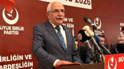 Büyük Birlik Partisi (BBP) Kayseri İl Başkanlığı Olağan Kongresi’nde konuşan