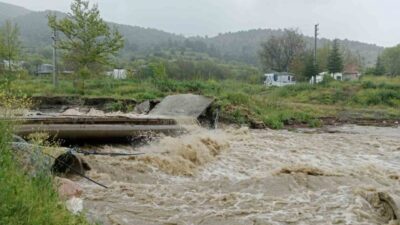 Bilecik’te geçtiğimiz cumartesi gününden beri aralıksız devam yağış birçok olumsuzluğa