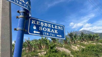 Antalya’nın Alanya ilçesinde belediye temizlik işlerinde görevli iki personel, çöp