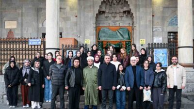 Erzurum Valisi Aydın Baruş, İl Müftüsü Yaşar Çapcı ile birlikte