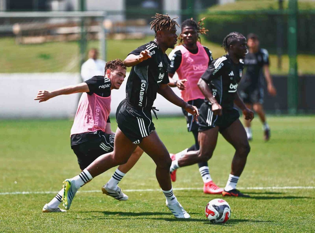 Beşiktaş, Trendyol Süper Lig’in 34. haftasında deplasmanda Çaykur Rizespor ile