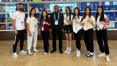 Antalya’da düzenlenen 11. Turkish Open WAKO World Cup’ta mücadele eden