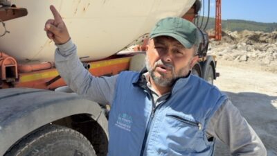 Osmaniye’nin Bahçe ilçesinde özel bir firmaya ait beton santralinde park