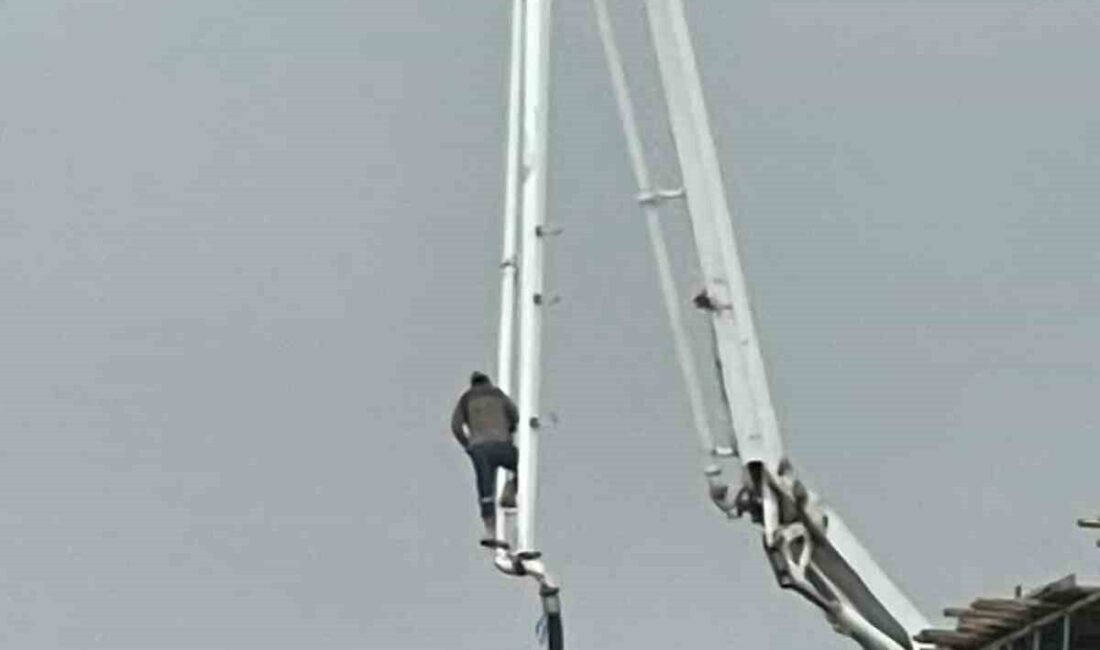 Elazığ’da bir işçi, beton pompa aracının hortumuna binerek metrelerce yüksekliğe