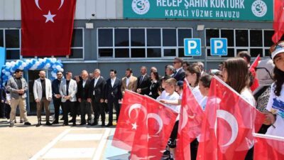 Beykoz Belediyesi, R. Şahin Köktürk Spor Kompleksi yüzme havuzunu baştan
