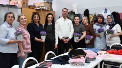 Eskişehir’in Beylikova ilçesinde Anneler Günü dolayısıyla düzenlenen etkinliklerde Belediye Başkanı
