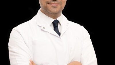 Nörolog Doç. Dr. Mustafa Seçkin, beynin 30’lu yaşlardan itibaren küçülmeye