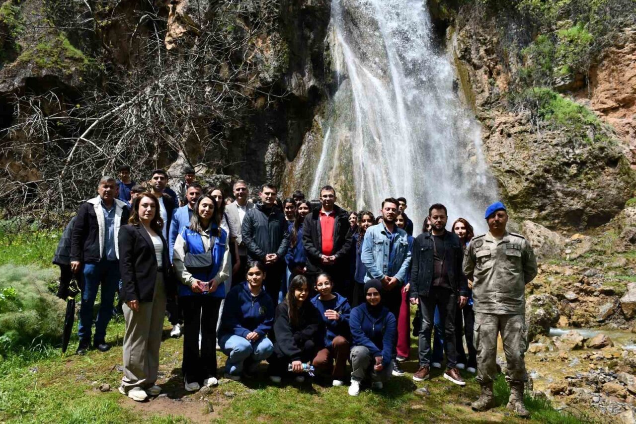 Şırnak’ın Beytüşşebap ilçesinde 19 Mayıs Atatürk’ü Anma, Gençlik ve Spor