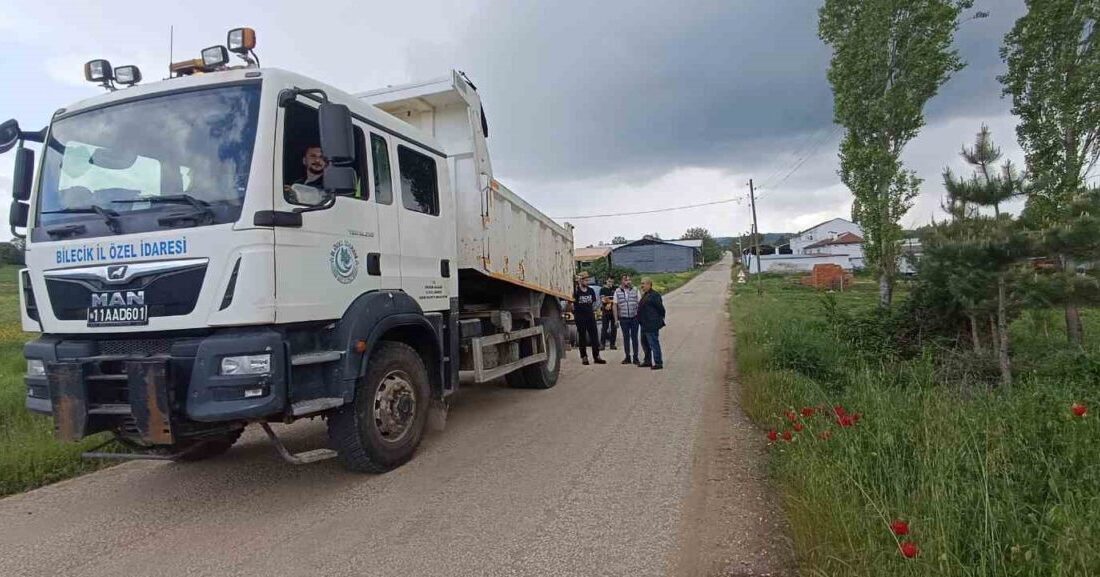 Bilecik İl Özel İdaresi, yaklaşan bayram öncesinde kırsal bölgelerde ulaşımın