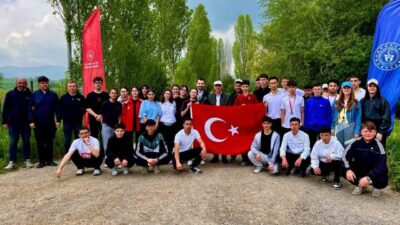 Bilecik’in Pazaryeri ilçesinde ‘Gençlik Haftası’ kros yarışması tamamlandı. 19 Mayıs