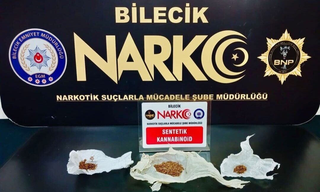 Bilecik’te gerçekleştirilen uyuşturucu operasyonunda 1 şüpheli yakalandı. Edinilen bilgilere göre,