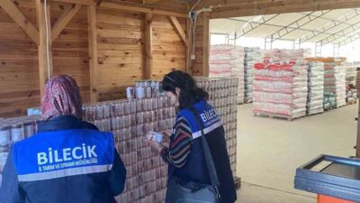 Bilecik’te yem ve gıda güvenliğine yönelik eş zamanlı denetimler gerçekleştirildi.