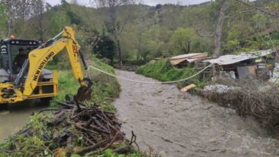 Bilecik’te dünden beri aralıksız devam yağış Sorgun ve Karasu derelerinin