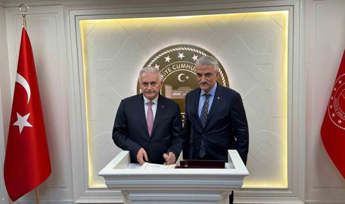 Düzce’ye bir dizi program için gelen Türk Devletleri Teşkilatı Aksakallar