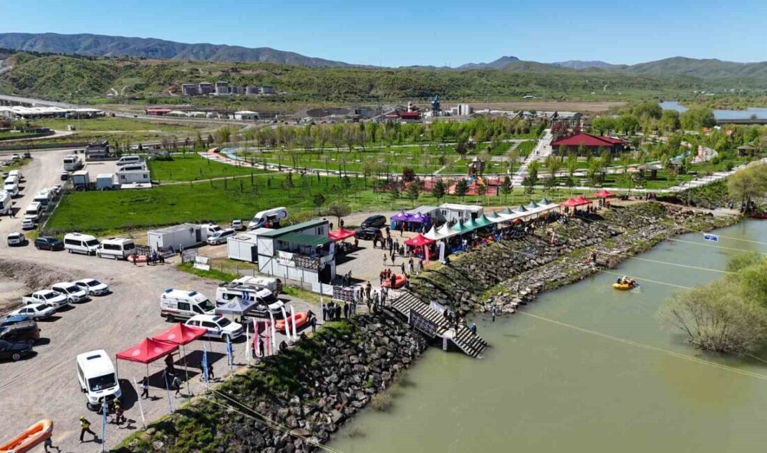Okul Sporları Rafting Türkiye Şampiyonası kapsamında Bingöl’de düzenlenen organizasyon, 10