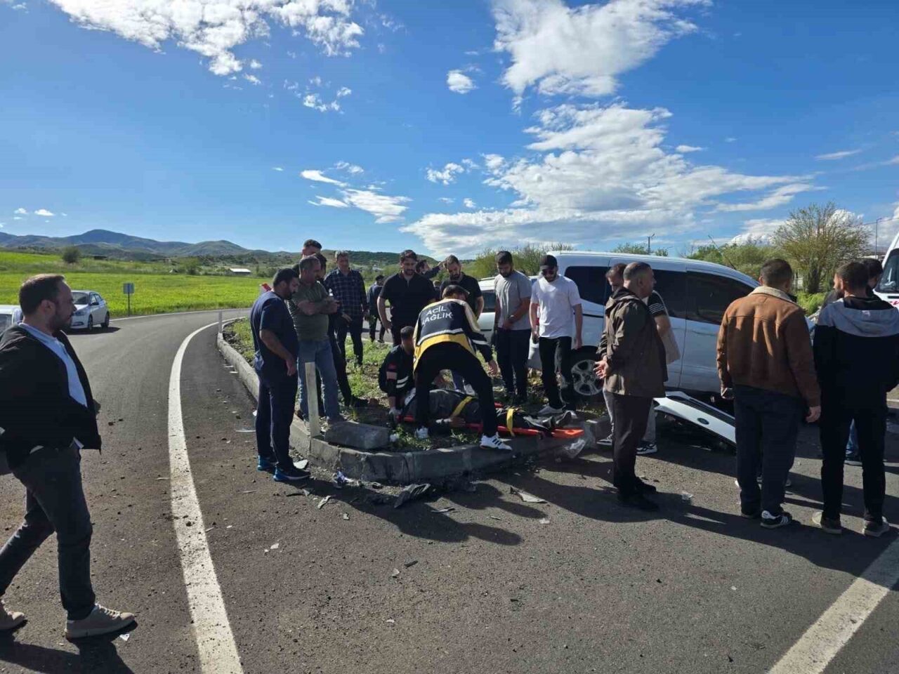Bingöl’de iki aracın çarpışması sonucu meydana gelen trafik kazasında 4