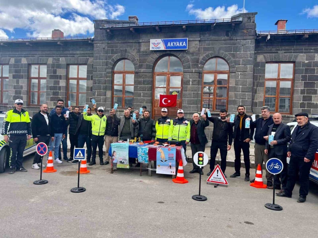 Kars İl Emniyet Müdürlüğü Akyaka İlçe Emniyet Amirliği ekipleri, Trafik