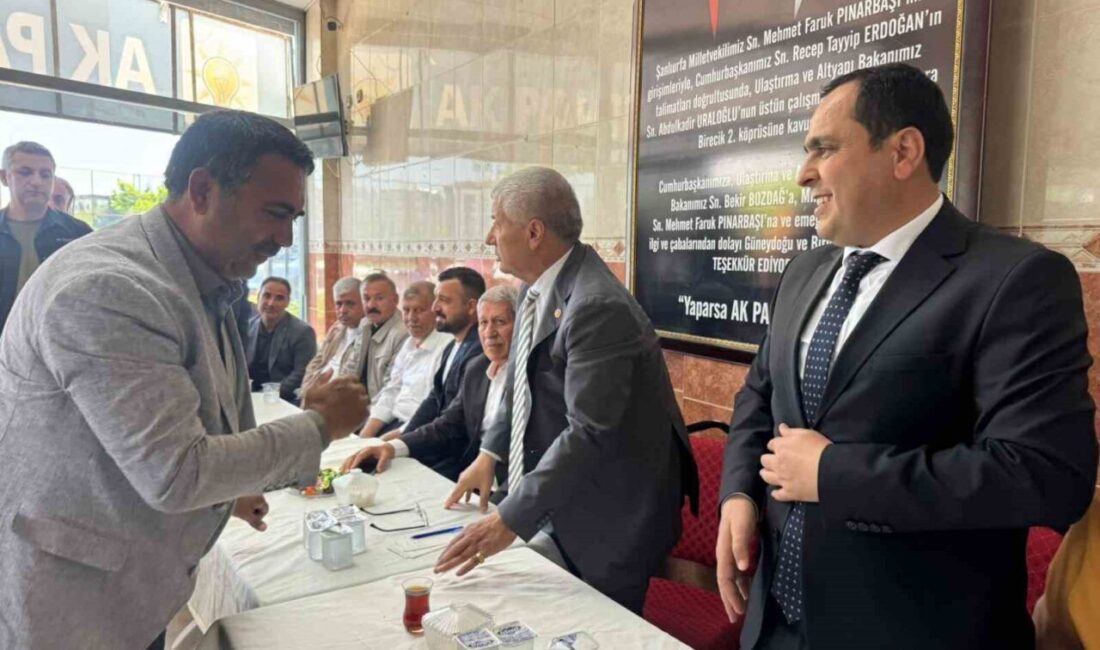 Şanlıurfa’nın Birecik ilçesinde, Belediye Başkanı Mehmet Begit öncülüğünde düzenlenen bayramlaşma