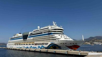 Muğla’nın Bodrum ilçesine “Aidablue” isimli kruvaziyer ile 2 bin 377