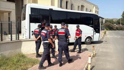 Muğla’nın Bodrum ilçesinde haklarında yürütülen rüşvet soruşturması kapsamında tutuklu yargılanan