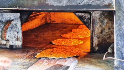 Muğla’nın Bodrum ilçesinde her yaz sezonu öncesi gündeme gelen lahmacun