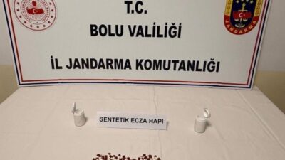 Bolu’da jandarma ekiplerince şüpheli bir araçta yapılan aramada 90 adet