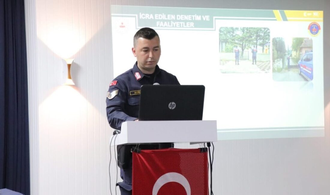 Bilecik’in Bozüyük ilçesinde İlçe Kaymakamı Adem Öztürk Başkanlığında “Okul Güvenliği