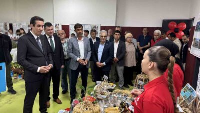 Mersin’in Bozyazı ilçesinde Tekmen Ortaokulu tarafından hazırlanan 4006-B Bilim Fuarı