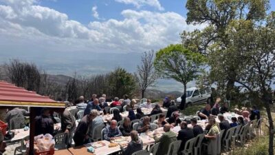 Denizli’nin Buldan ilçesinde, bölgenin manevi değerlerinden olan Kumralı Dede için