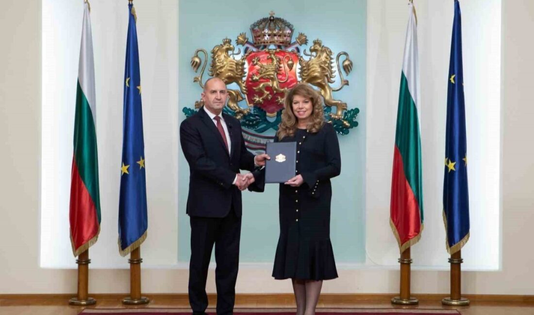 Bulgaristan Cumhurbaşkanı İliyana Yotova, geçtiğimiz ay parlamento seçimlerini kazanan İlerici