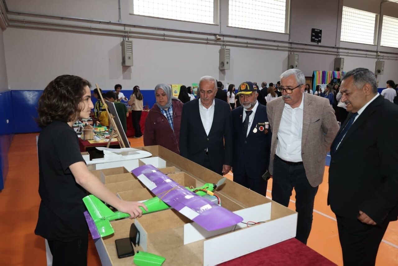Kayseri’nin Bünyan ilçesinde bulunan Bünyan Fen Lisesi tarafından düzenlenen 12.