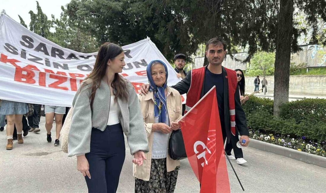 Burdur’da 1 Mayıs Emek ve Dayanışma Günü, yapılan kortej yürüyüşü