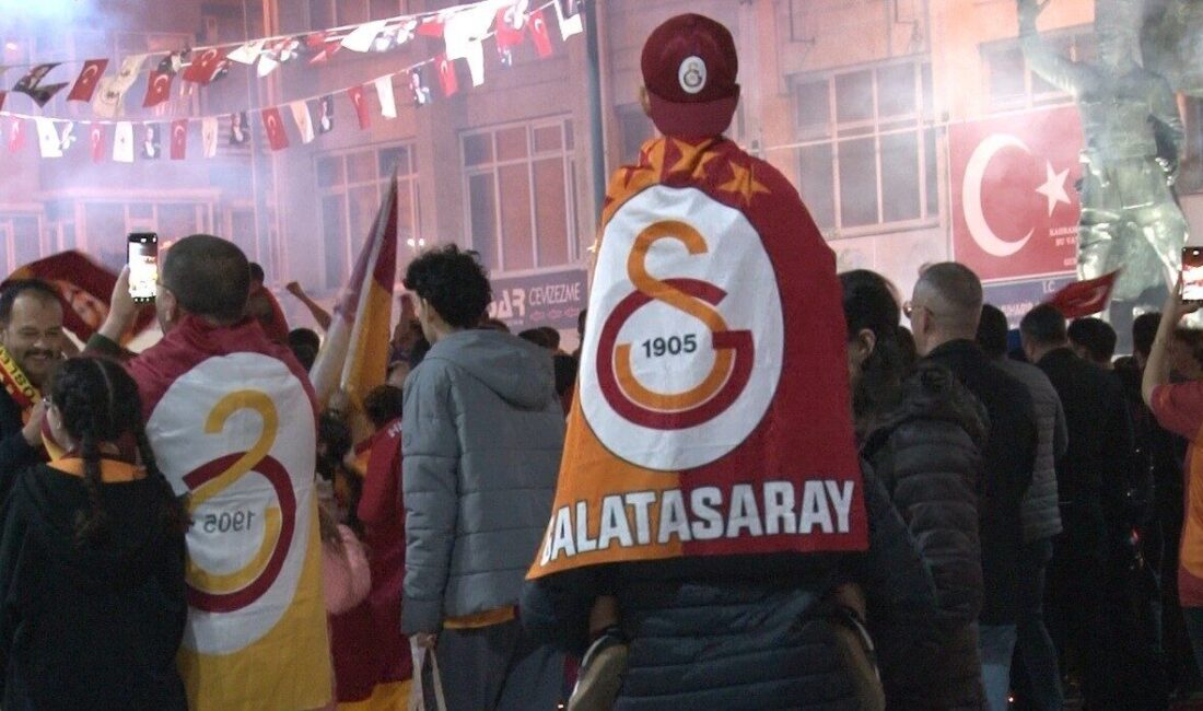 Galatasaray’ın şampiyonluğu Burdur’da coşkuyla kutlanırken, taraftarlar araç konvoyu yaparak şehir