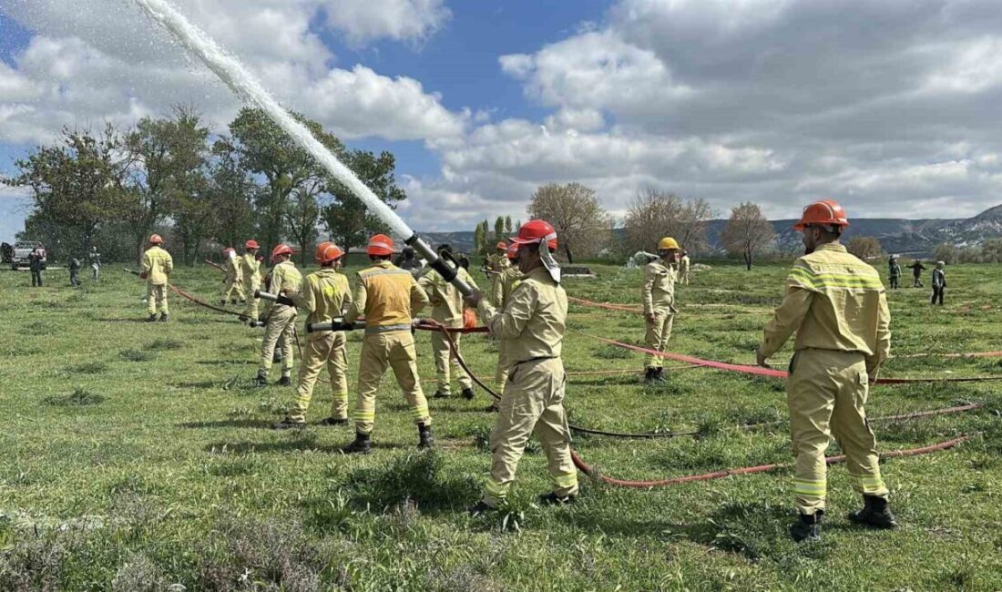 Burdur’da sezon öncesi hazırlıklar çerçevesinde yangın tatbikatı düzenlendi. Burdur Orman