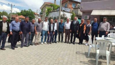 Balıkesir’in Burhaniye ilçesinde, Ağacık köyünde düzenlenen geleneksel Çiftçi Hayrı yüzlerce