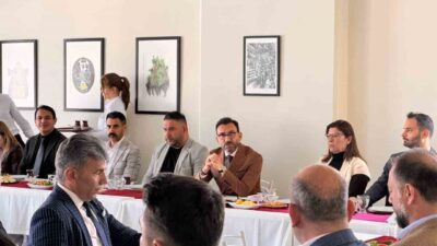 Burhaniye ilçesinde, Uygulamalı Bilimler Fakültesi’nde, akreditasyon çalışmaları kapsamında gerçekleştirilen Dış