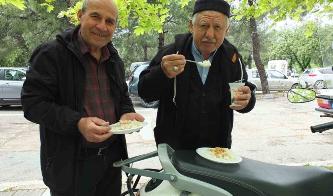 Balıkesir’in Burhaniye ilçesinde, geleneksel pilav hayırları devam ediyor. Baharla birlikte