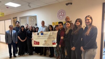 Balıkesir’in Burhaniye ilçesinde, Erasmus+ Öğrenci Hareketliliği Polonya Programından dönen Hasan