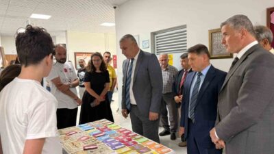 Burhaniye ilçesinde, Hacı Mustafa Müdüroğlu Ortaokulunun düzenlediği TÜBİTAK 4006-A Bilim