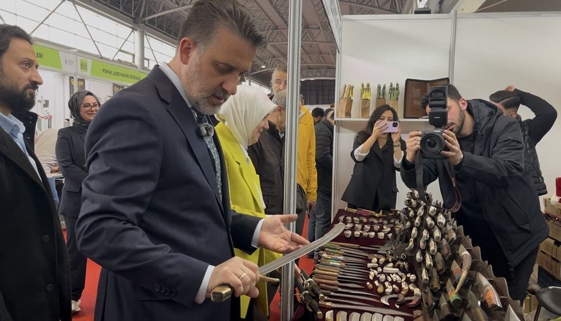 Bursa Büyükşehir Belediyesi tarafından düzenlenen Bıçak Festivali, yerli ve yabancı