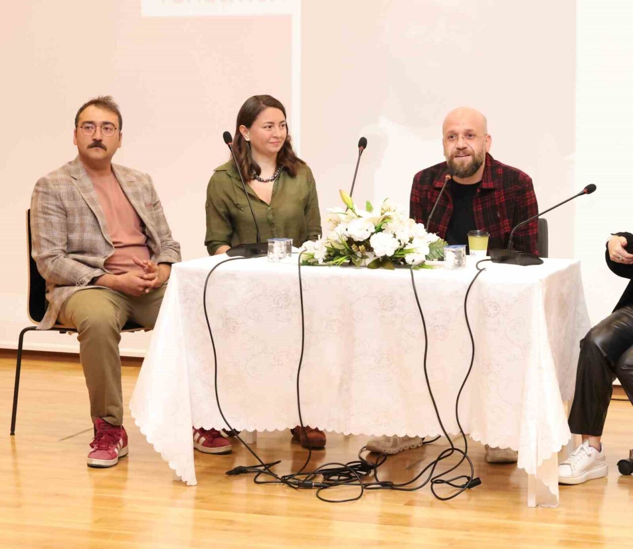 Osmangazi Belediyesi tarafından bu yıl ikincisi düzenlenen Bursa Altın Çınar