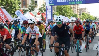 Granfondo Bursa 2026, bisiklet tutkunlarını bir araya getirirken ’Parkurda Daha