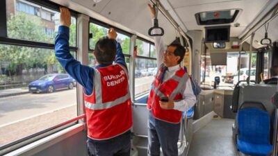 Bursa Büyükşehir Belediyesi, hava sıcaklıklarının artmasıyla birlikte toplu taşıma araçlarında