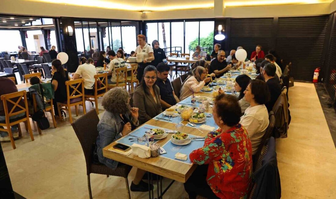 Antalya Büyükşehir Belediyesi’nin Atatürk Parkı içerisinde bulunan EKDAĞ Sosyal Tesisi’nde