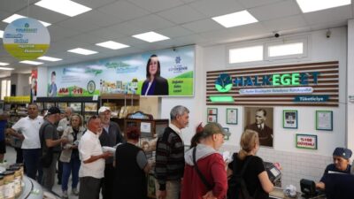 Aydın Büyükşehir Belediyesi’ne ait Halk Ege Et şubelerinde Anneler Günü